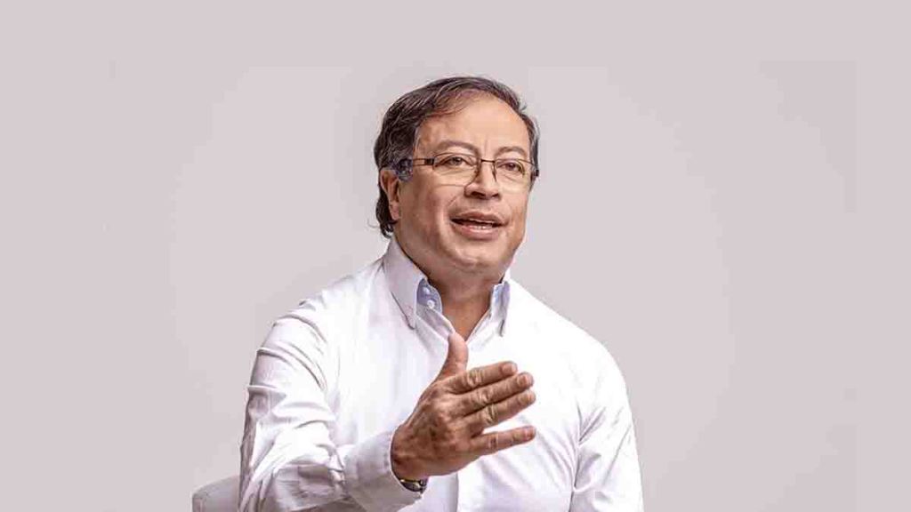 El Litoral Pacífico quiere hacer un acuerdo con el Gobierno Nacional para transformar el territorio, y eso se llama proceso de paz: presidente&nbsp;Petro