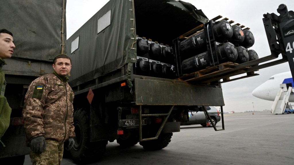 NYT: Militares ucranianos tienen que recurrir a Google Translate para utilizar los equipos suministrados por la&nbsp;OTAN