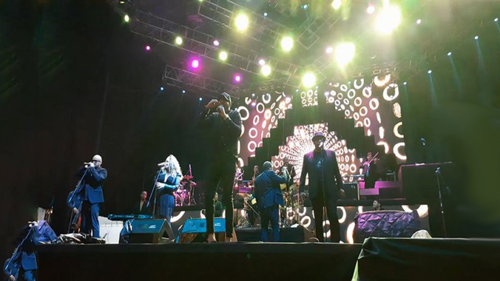 Los Van Van cautivan otra vez al público colombiano (+Fotos&nbsp;+Video)