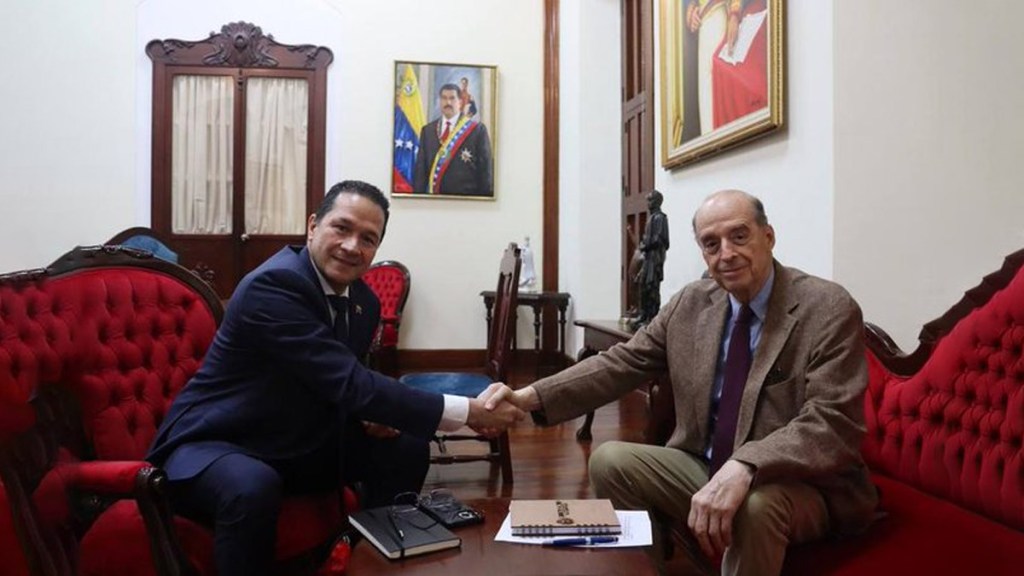 Colombia y Venezuela acuerdan normalización de relaciones bilaterales a partir de asunción de&nbsp;Petro