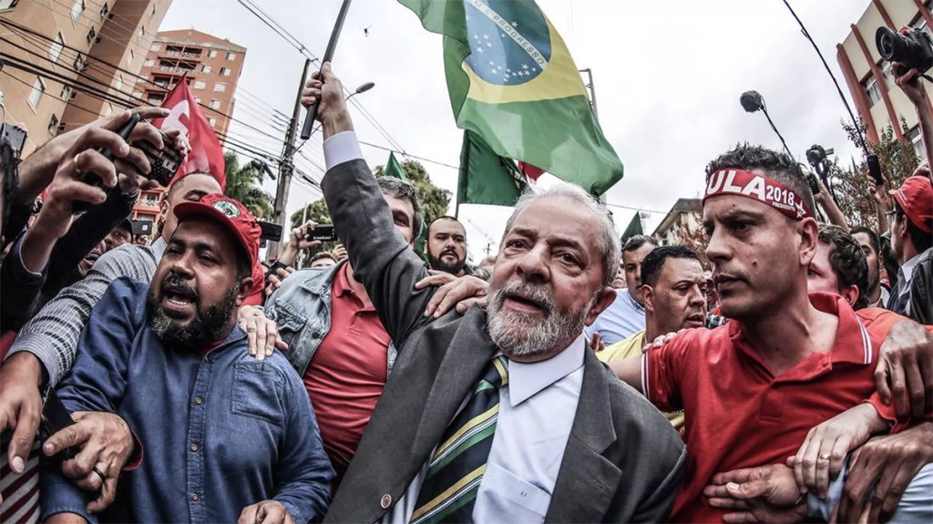 Lula da Silva: «Bolsonaro no se merece al pueblo&nbsp;brasileño»