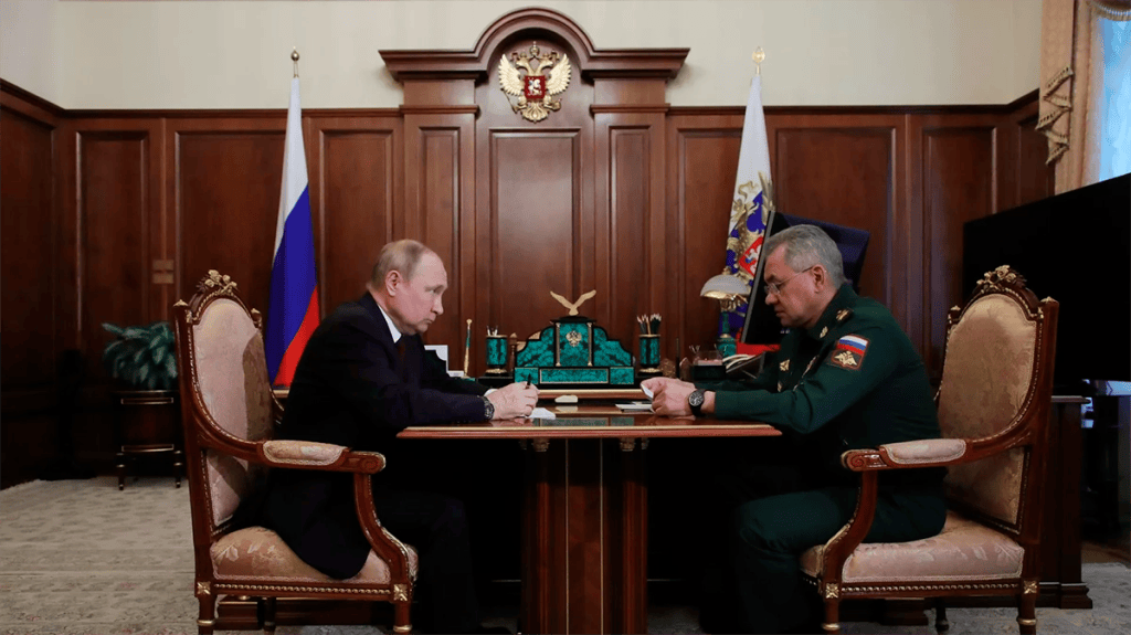 Putin y Shoigú hacen balance de la operación especial tras la liberación de la República de&nbsp;Lugansk