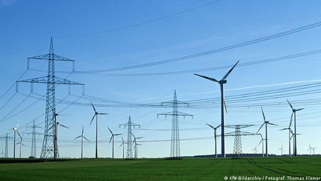 Energía eléctrica, entre cálculos políticos y la avaricia empresarial