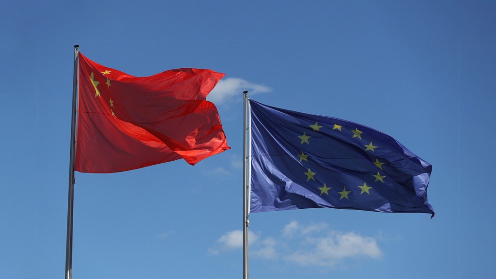 «Se confabulan, hacen el mal y llaman blanco a lo negro»: La misión de China ante la UE condena la declaración del G7 sobre&nbsp;Taiwán