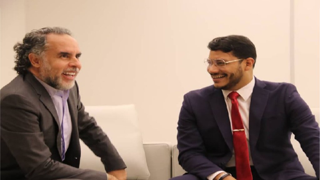 Embajador designado de Colombia arriba a Caracas para restablecer vínculos de&nbsp;cooperación