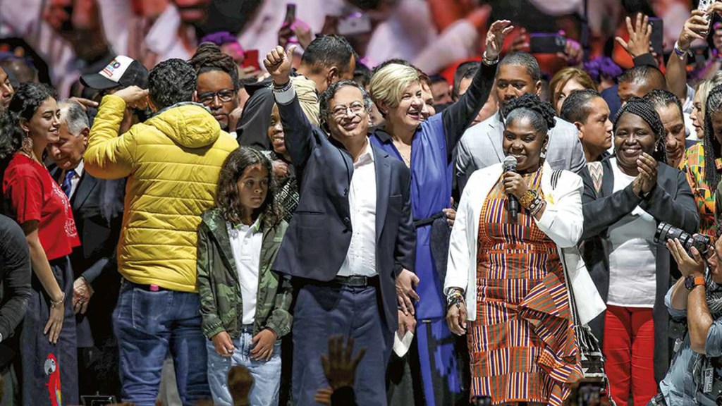 Histórico: Gustavo Petro es el primer presidente de izquierda en Colombia; su gobierno será un abismo, el cambio o más de lo&nbsp;mismo