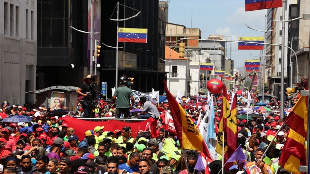 VENEZUELA. Jefe de Estado destaca inédita movilización popular que exige devolución de avión, oro y bienes robados en el&nbsp;exterior