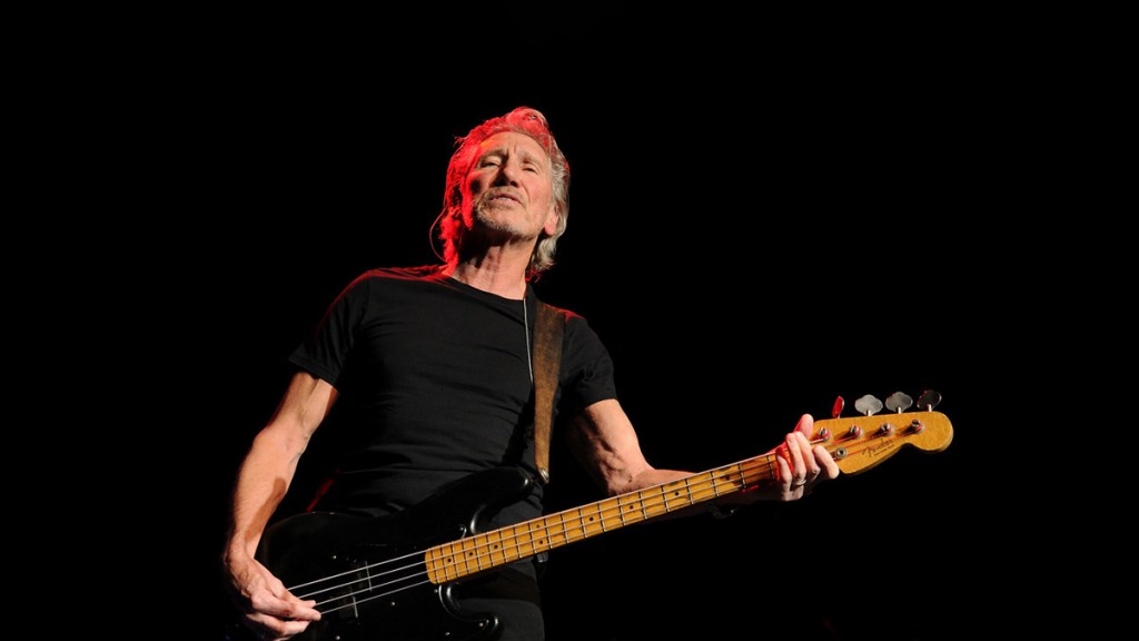 «Está echando leña al fuego en Ucrania»: Roger Waters explica por qué presenta a Biden como «criminal de guerra» en sus&nbsp;conciertos