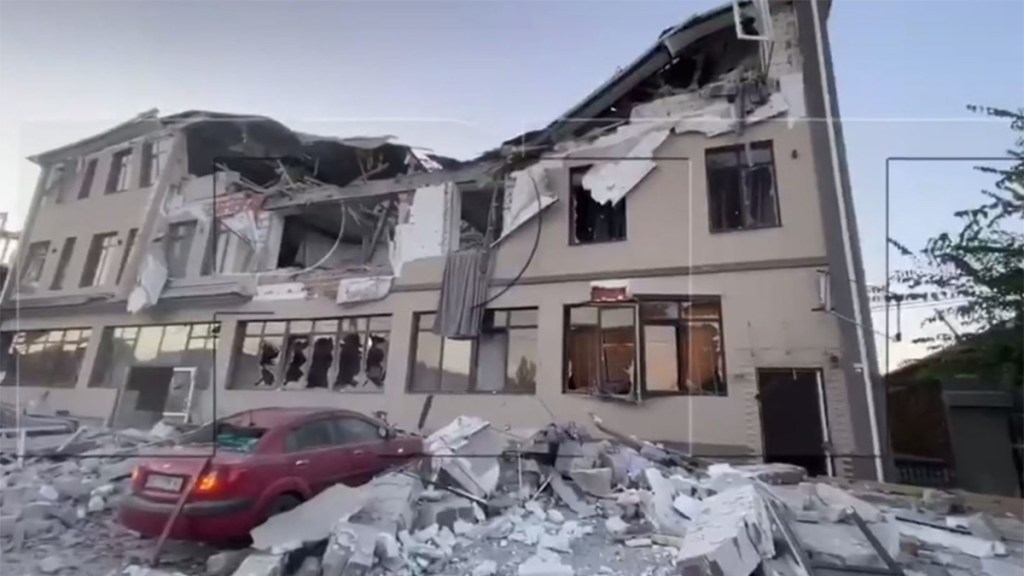 Ucrania ataca con lanzamisiles HIMARS un hotel en Jersón, donde se encontraba un equipo de&nbsp;RT