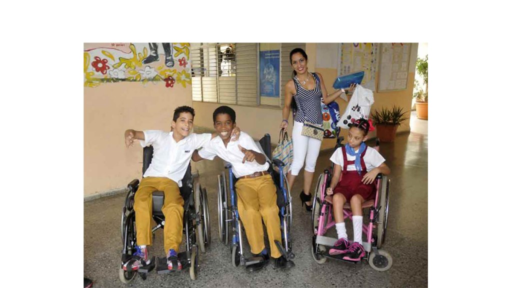 Canciller de Cuba resalta visión inclusiva de Código de las&nbsp;Familias