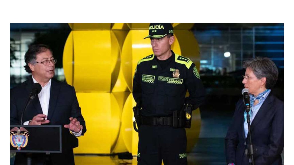 Presidente de Colombia anunció plan contra lavado y&nbsp;narcotráfico