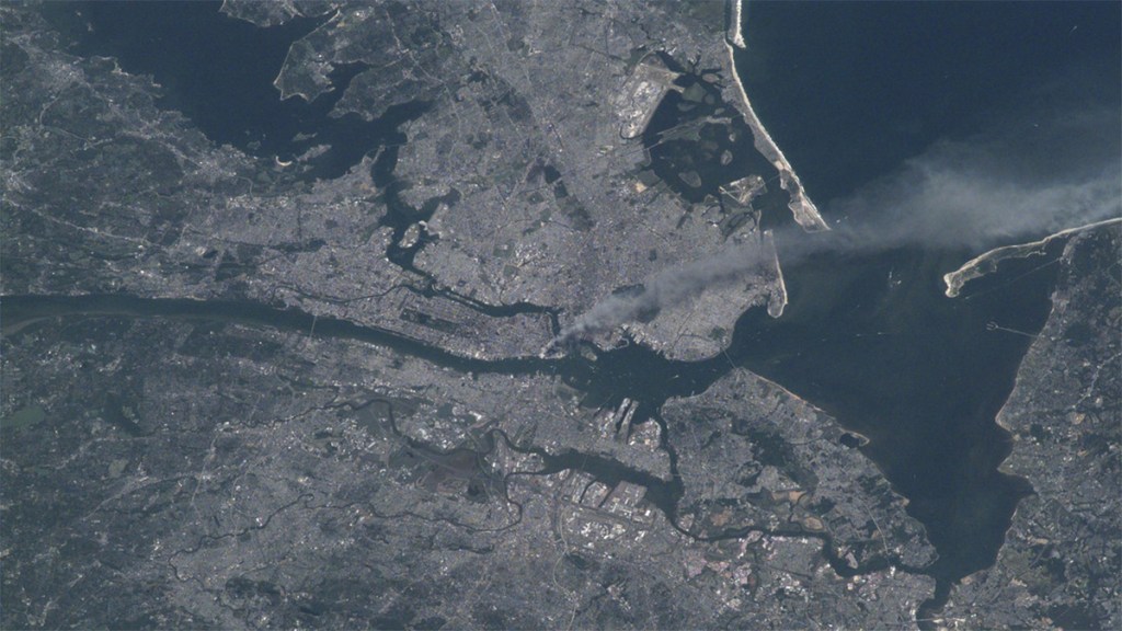 La NASA recuerda los atentados del 11S en EE.UU. con una foto desde el&nbsp;espacio
