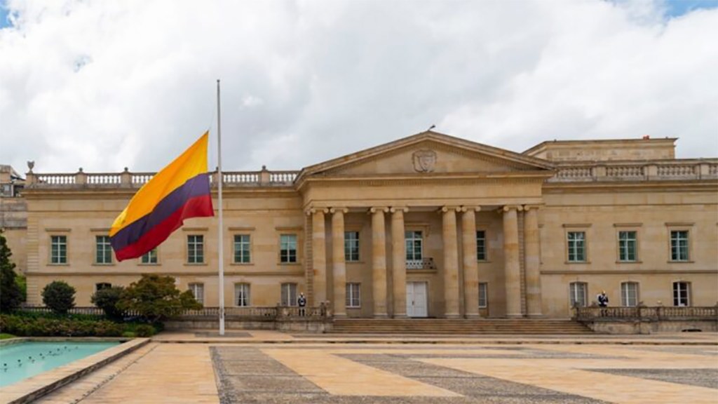 Gobierno deroga Decreto que impedía que el presidente y la vicepresidente viajaran&nbsp;juntos