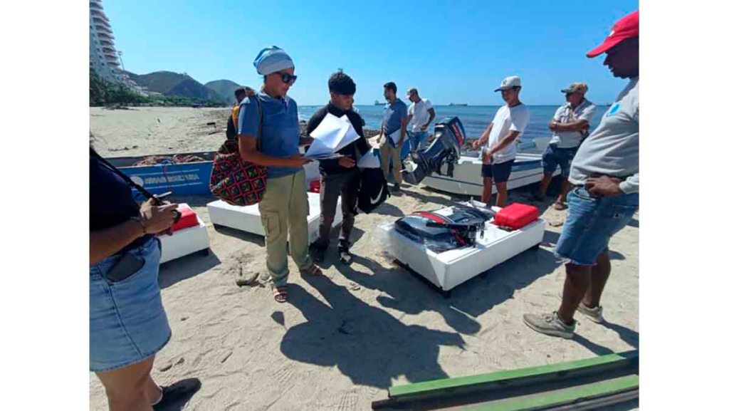 Expescadores de Tayrona recibieroon lanchas para servicios&nbsp;ecoturísticos