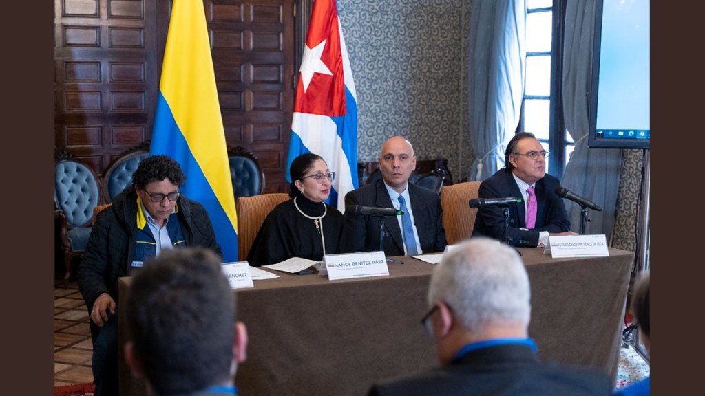 *Viceministra (E) de Relaciones Exteriores preside evento protocolario de entrega de Asistencia Humanitaria a la República de Cuba en apoyo a la respuesta a los estragos del Huracán&nbsp;Ian*