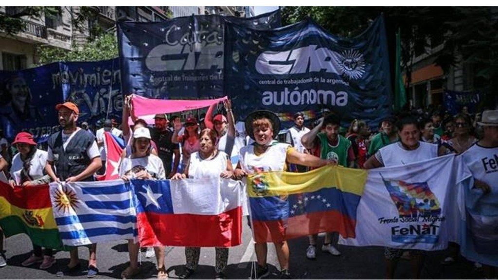 CELAC de presidentes, CELAC Social y movimiento&nbsp;sociopolítico