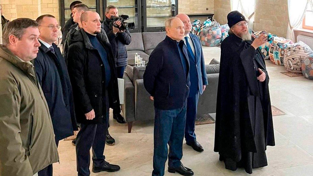 Putin llega a Crimea en el 9.º aniversario de la reunificación con&nbsp;Rusia
