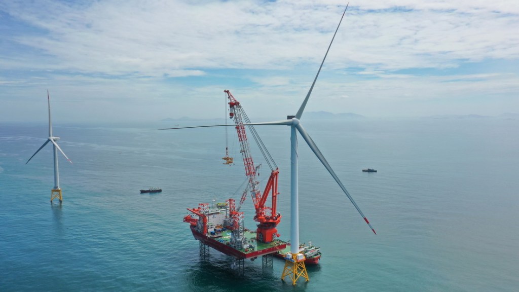 VIDEO: La turbina eólica marina más grande y potente del mundo es instalada en&nbsp;China