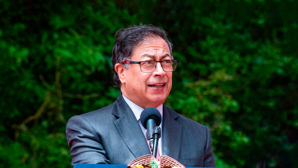 Petro insta a Latinoamérica a mirar la «época de renacimiento y rebeldía» que surge en&nbsp;África