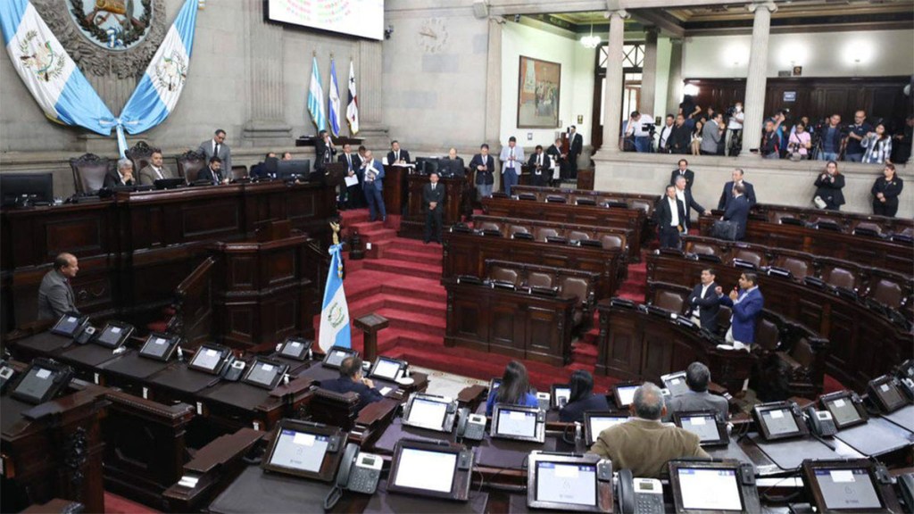 Guatemala. El Congreso abre un proceso para resolver sobre la suspensión de Movimiento&nbsp;Semilla