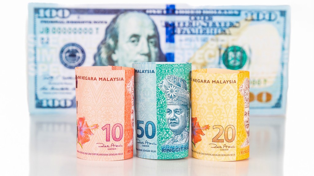 Malasia se aleja del&nbsp;dólar