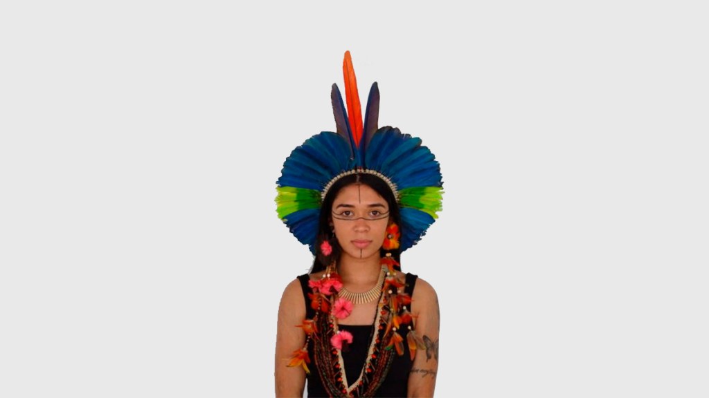 Artemisa Xakriabá: «Bolsonaro hizo lo que prometió: exterminar pueblos indígenas y&nbsp;deforestar»
