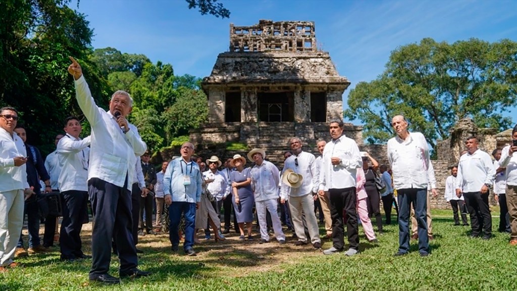 Urgen acciones con visión humanitaria ante flujos migratorios:&nbsp;AMLO