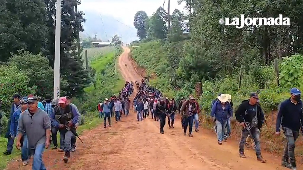 Más de 1.500 campesinos toman las armas para enfrentarse al crimen en el sur de&nbsp;México