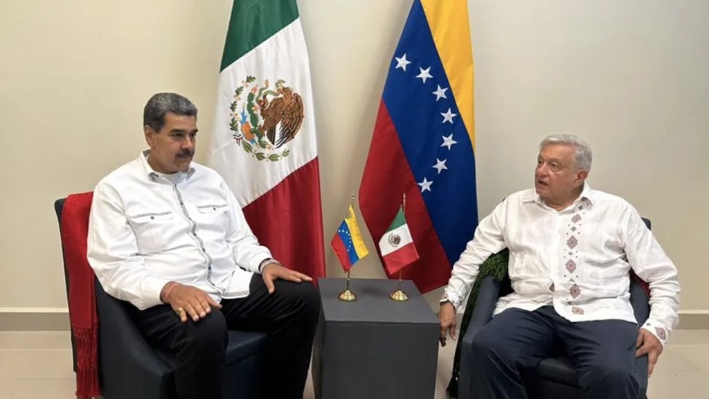 AMLO y Nicolás Maduro celebran reunión bilateral tras cumbre en Palenque,&nbsp;Chiapas