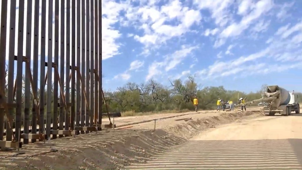 Este estado de EE.UU. es el único que continúa construyendo el muro fronterizo con México&nbsp;(VIDEO)