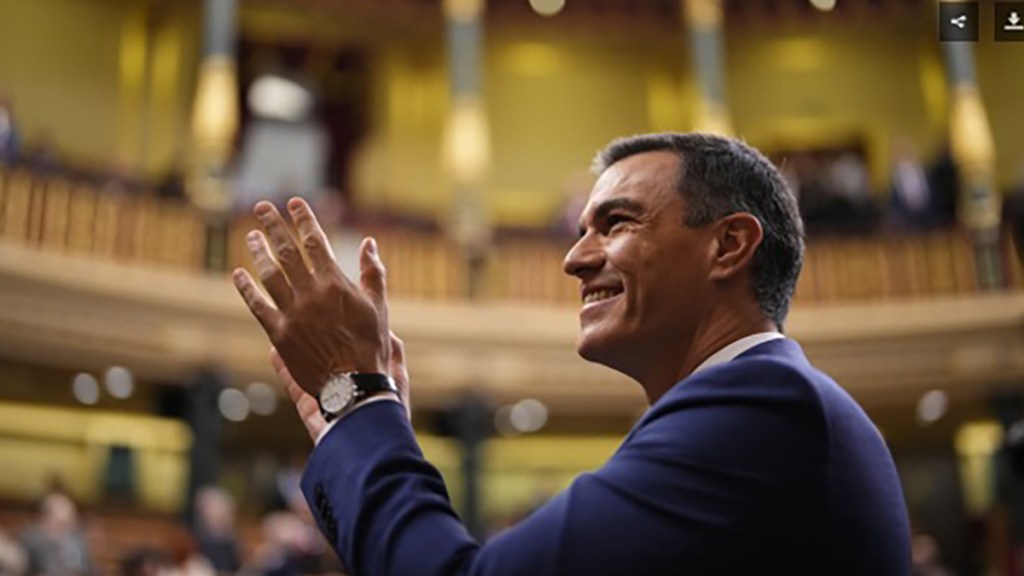 Sánchez es investido presidente de Gobierno de España por tercera vez en cinco&nbsp;años