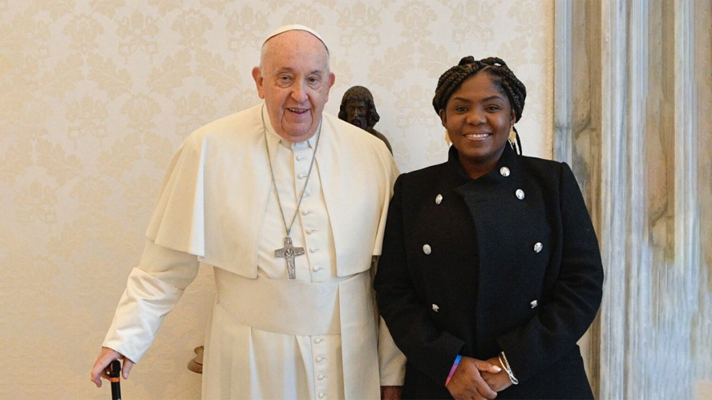El papa Francisco y Francia Márquez se reúnen en el Vaticano para hablar de la paz en&nbsp;Colombia