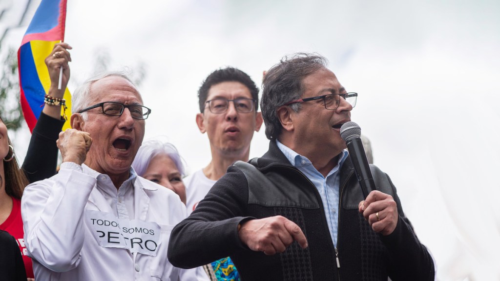 Primera gran victoria legislativa de Petro: ¿qué busca su reforma de salud aprobada en la&nbsp;Cámara?