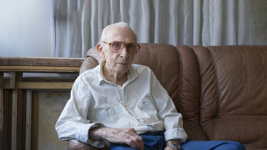 Muere a los 111 años Luis Torras, el pintor más viejo del&nbsp;mundo