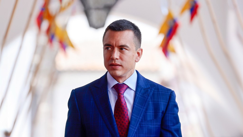 Noboa se juega «todo o nada» con la consulta y referéndum convocados en&nbsp;Ecuador