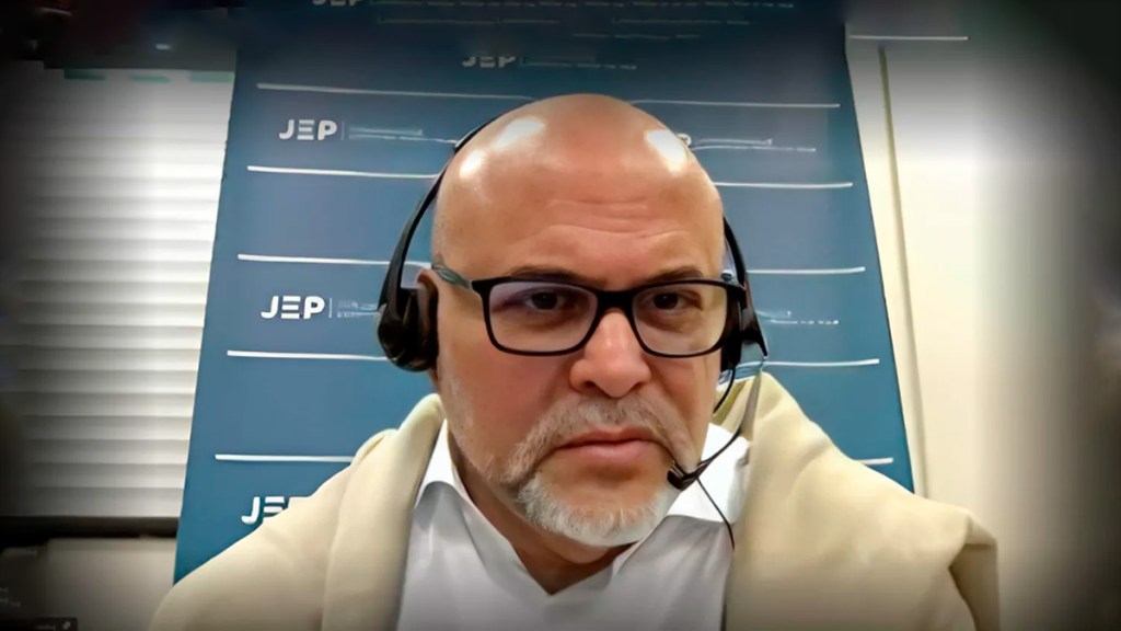 Expectativa en Colombia por llegada del exjefe paramilitar Salvatore Mancuso procedente de&nbsp;EE.UU.