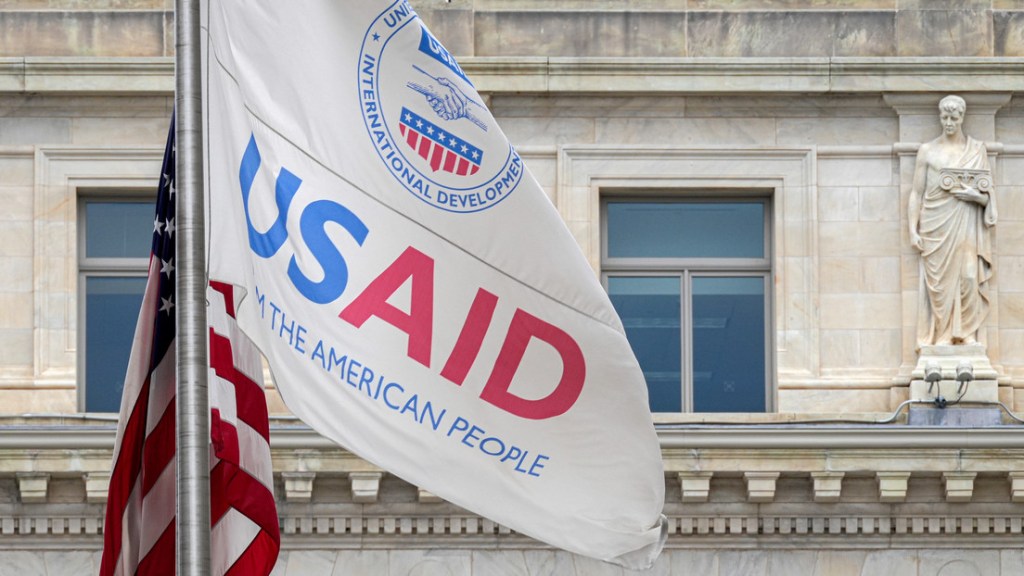 Un país africano deporta por la fuerza a la&nbsp;USAID