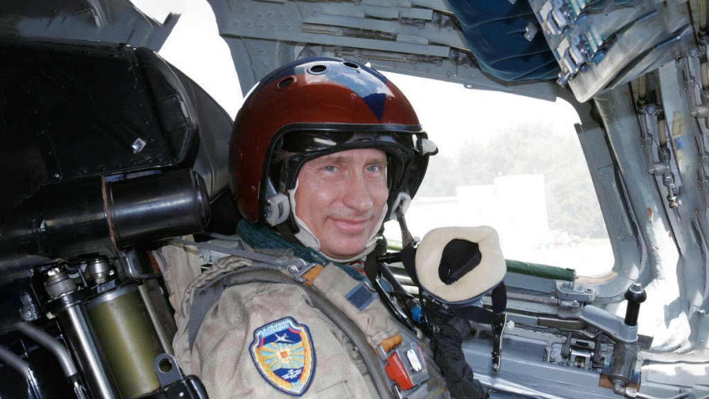 Putin revela qué maniobra aérea hizo por sí mismo en un caza de&nbsp;asalto