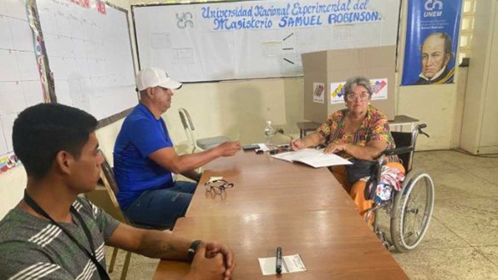 Realizan consulta popular para fomentar democracia participativa en&nbsp;Venezuela
