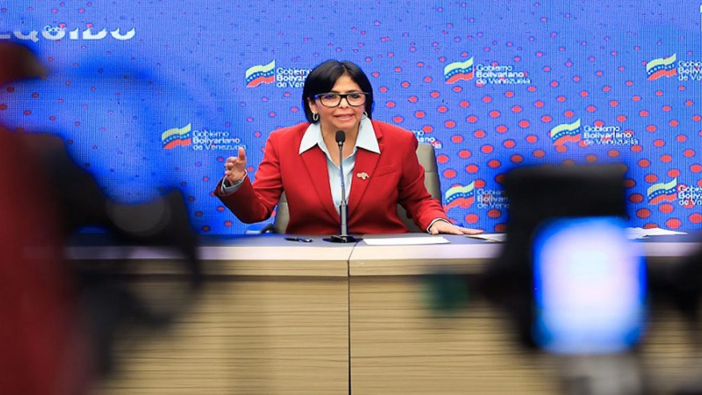 Vicepresidenta Delcy Rodríguez llega a Holanda para defender la verdad de&nbsp;Venezuela