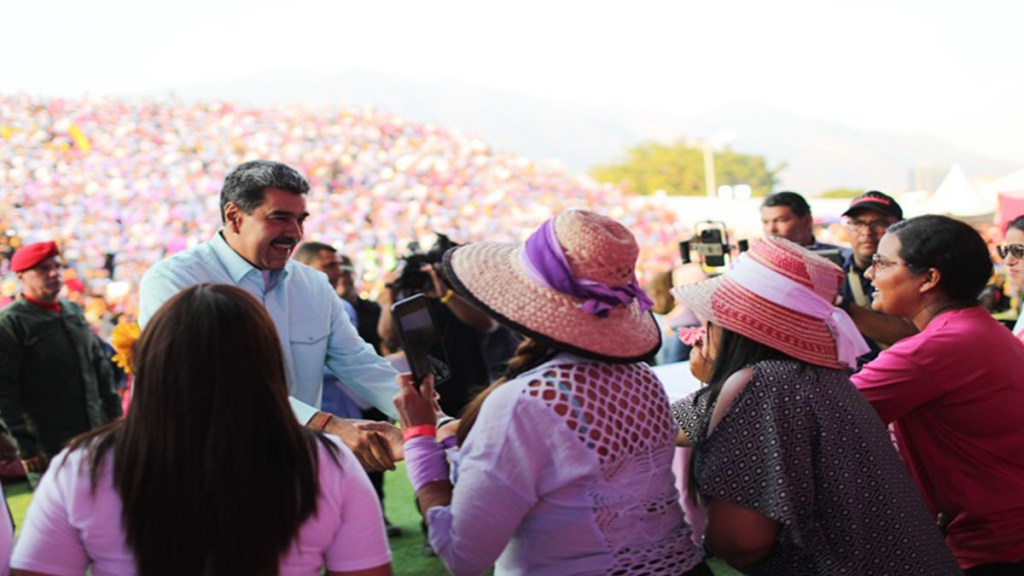 Maduro cierra su campaña en Caracas exhortando a la unidad y recordando el legado de&nbsp;Chávez