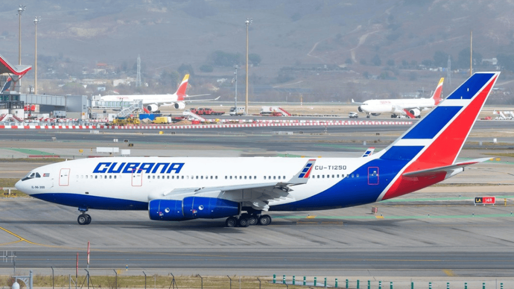 Cuba suspende los vuelos regulares de su aerolínea estatal a&nbsp;Argentina