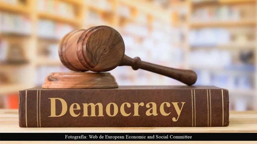 El fin de la democracia&nbsp;liberal