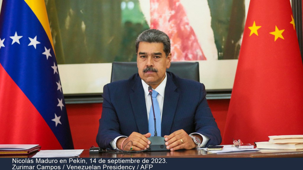 «¿Tienen contacto con extraterrestres?»: La pregunta de Maduro que científicos chinos no&nbsp;negaron
