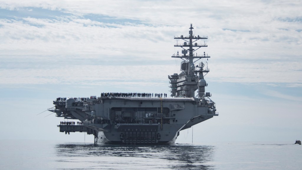 Los hutíes atacan con misiles el portaviones estadounidense Dwight&nbsp;Eisenhower
