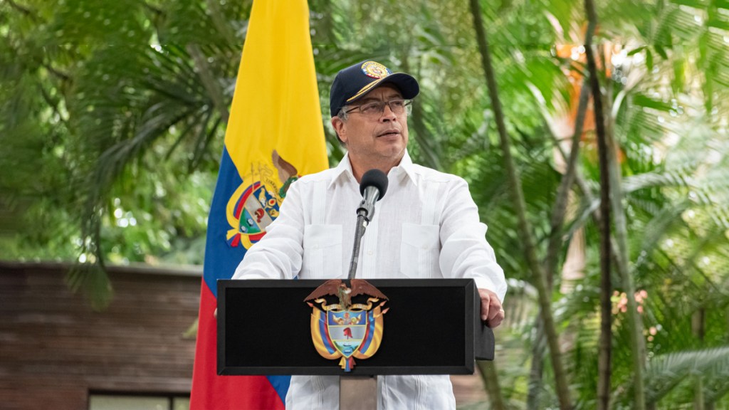 Petro da la clave para evitar la violencia en el campo&nbsp;colombiano