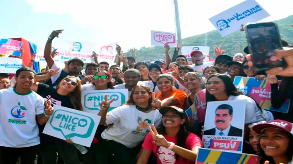 Venezolanos respaldan gestión del presidente Maduro y rechazan sanciones de&nbsp;EE.UU.