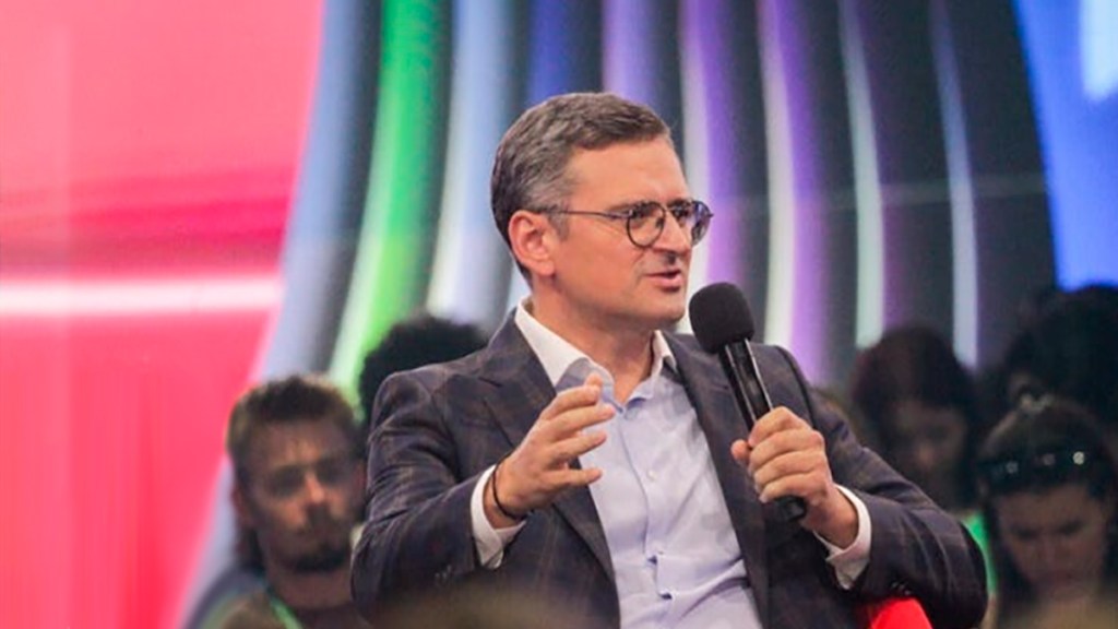 Kuleba equiparó el genocidio de polacos en Ucrania con el reasentamiento forzoso de ucranianos en&nbsp;Polonia