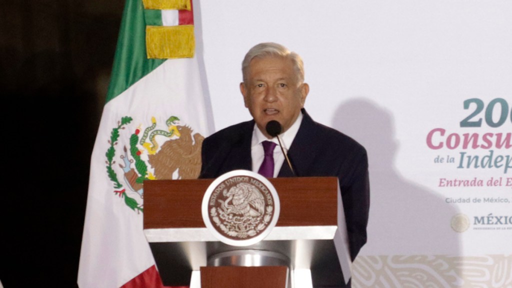 López Obrador presenta su último informe de Gobierno en el&nbsp;Zócalo