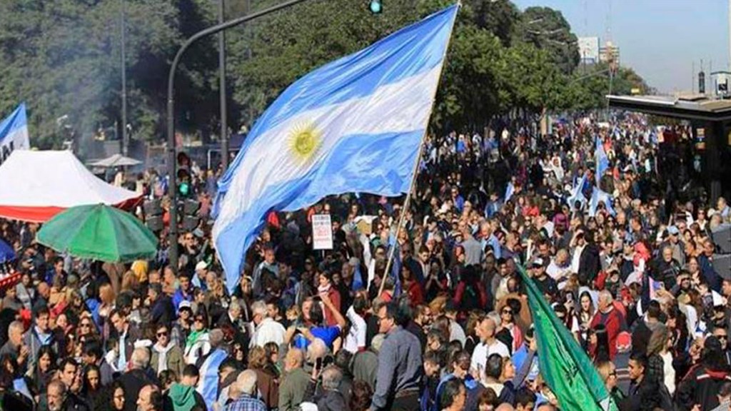 Frente universitario realiza paro y movilización en&nbsp;Argentina